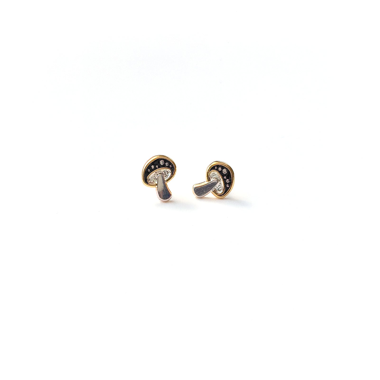 Amanita enamel mushroom earring studs in black.
